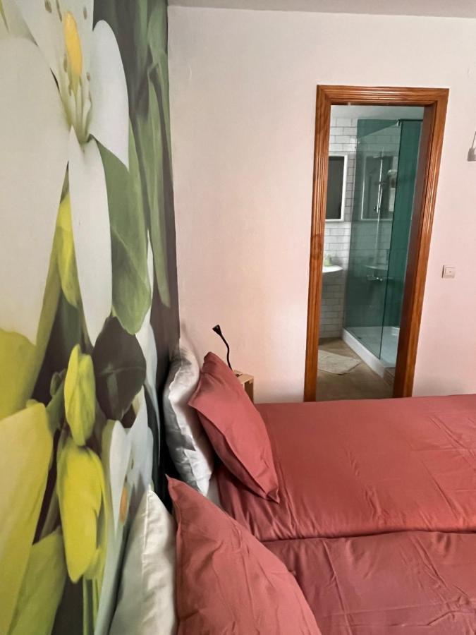 Apartamento La Biznaga Малага Екстериор снимка